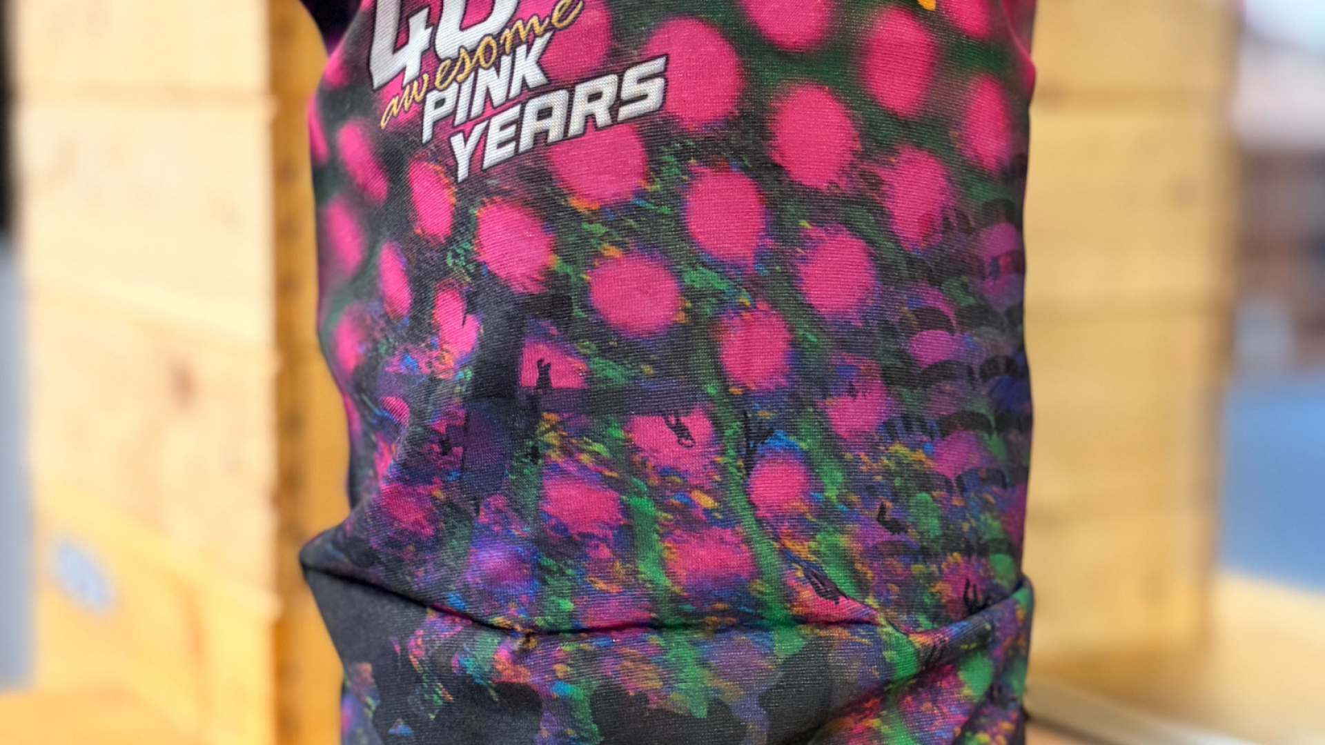Buff PINK SKYVAN 40 Yers
